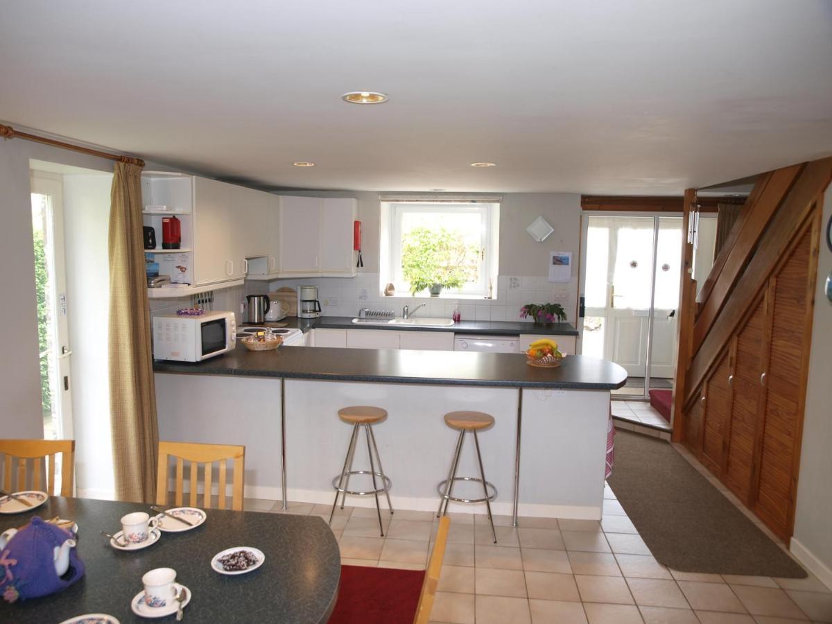 Ty R Pwmp Villa Haverfordwest Exterior photo